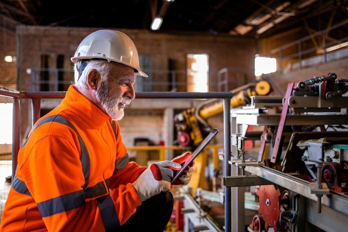 Optimizing Multi-Site Operations in Discrete Manufacturing